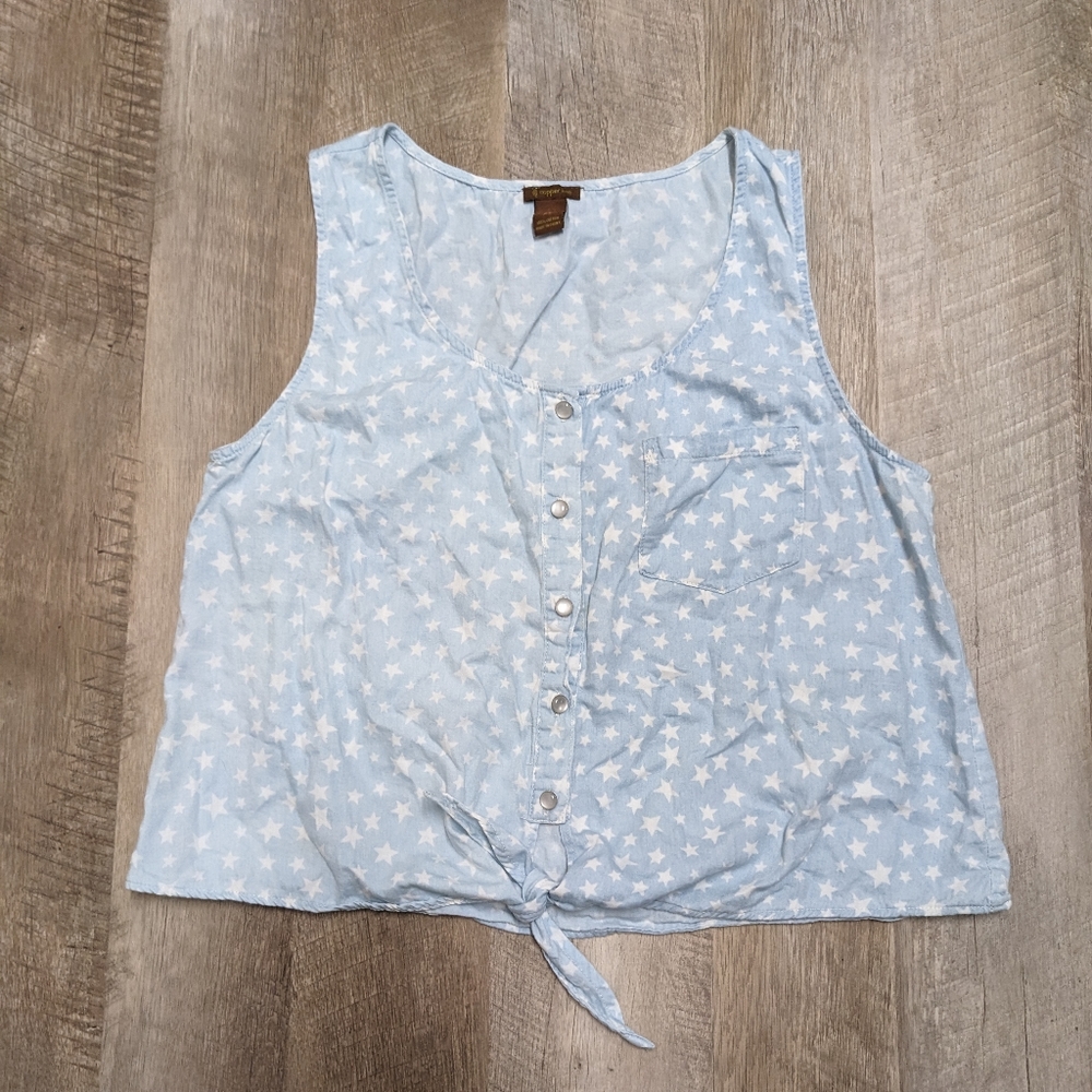 Copper Key Light Blue Sleeveless Button Down Top Stars